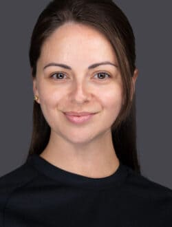 headshot-hayley_1